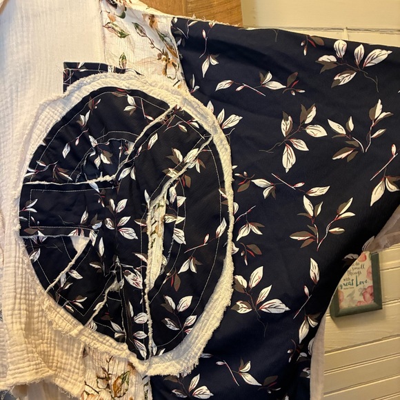 POL Cream and Navy Patchwork Button-Up Blouse - Picture 5 of 6